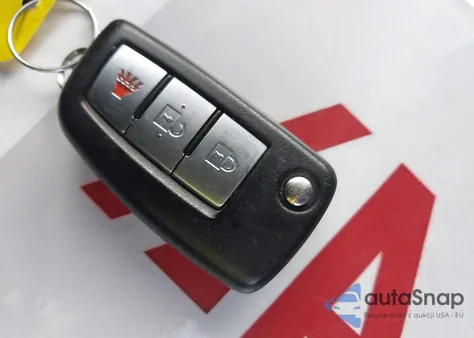 2016 Nissan Rogue S z USA, uszkodzony, nr VIN KNMAT2MV7GP595640